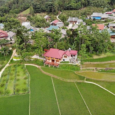 Bac Ha Threeland Homestay Eksteriør billede