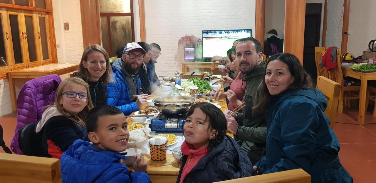 Bac Ha Threeland Homestay Eksteriør billede